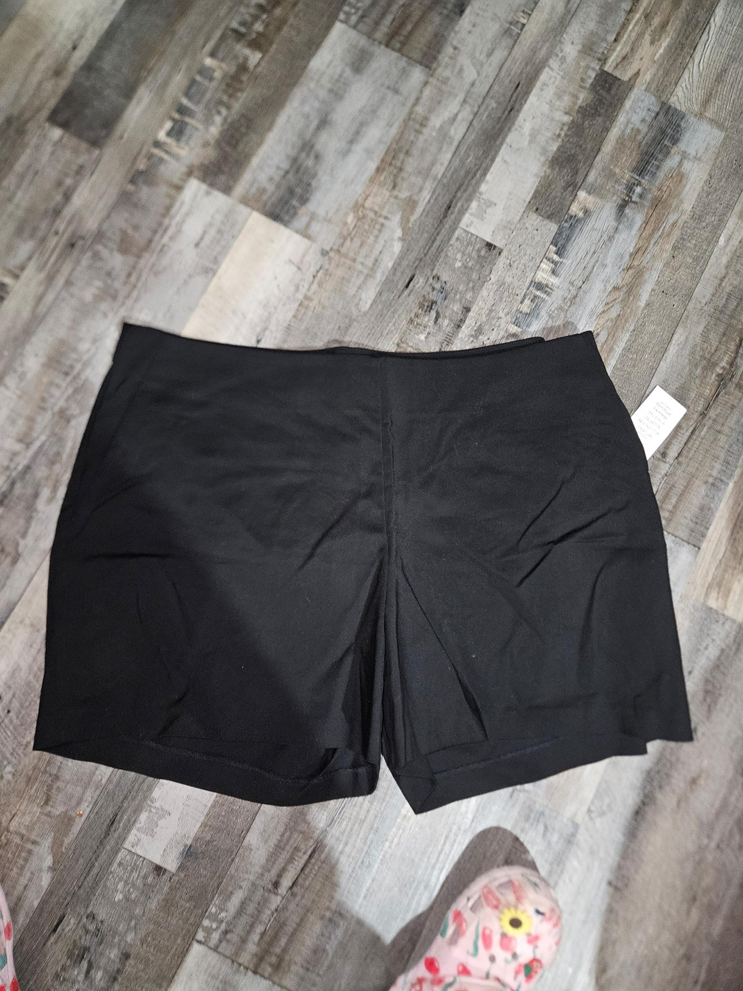 Women's plus size shorts - Eloquii