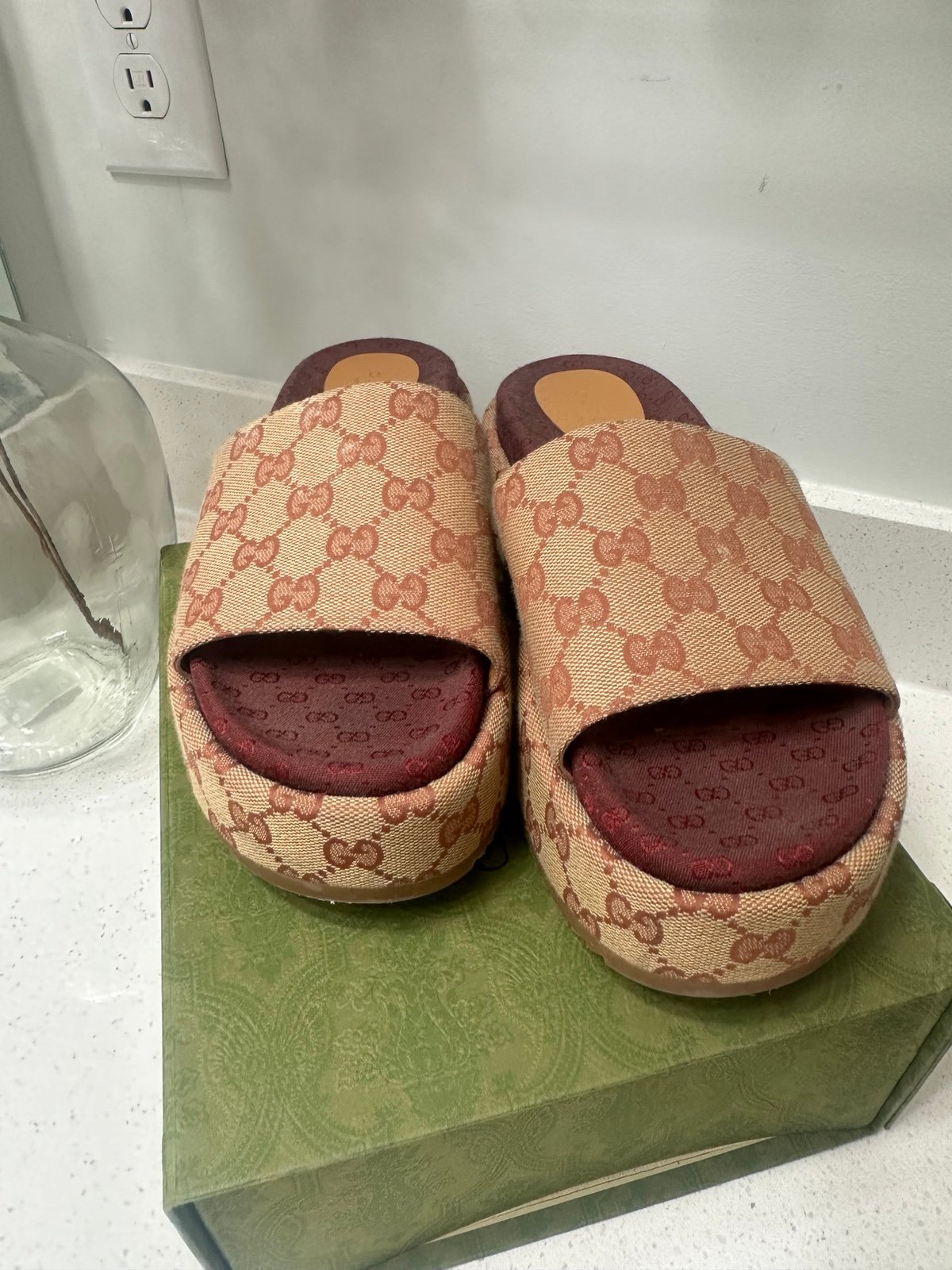 Authentic Gucci Sandals