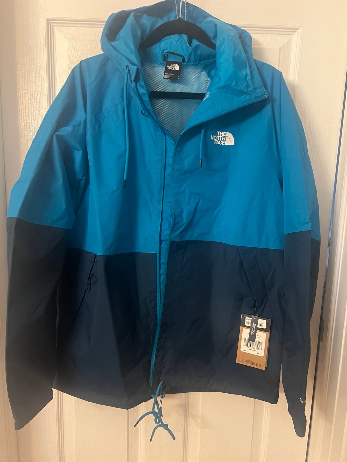 Men’s North Face Rain Jacket (Large)