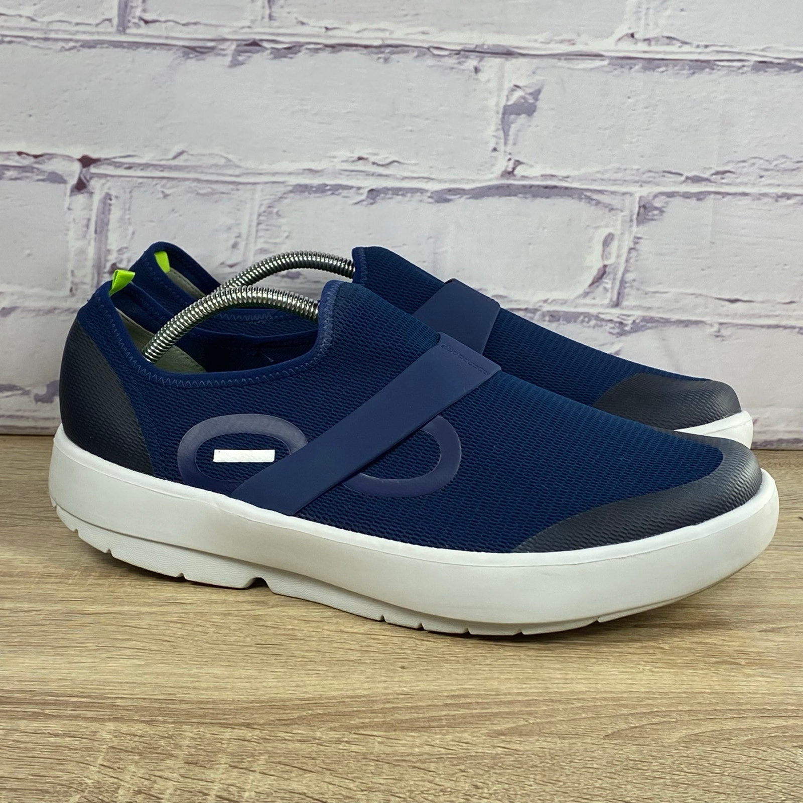 OOFOS OOmg Low Mesh Men's Size 13 Blue White Slip On Recovery Comfort Shoes