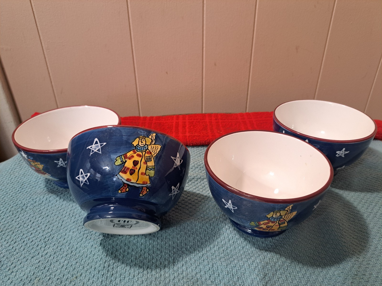 4 Certified International Susan Winget Angel Bowls