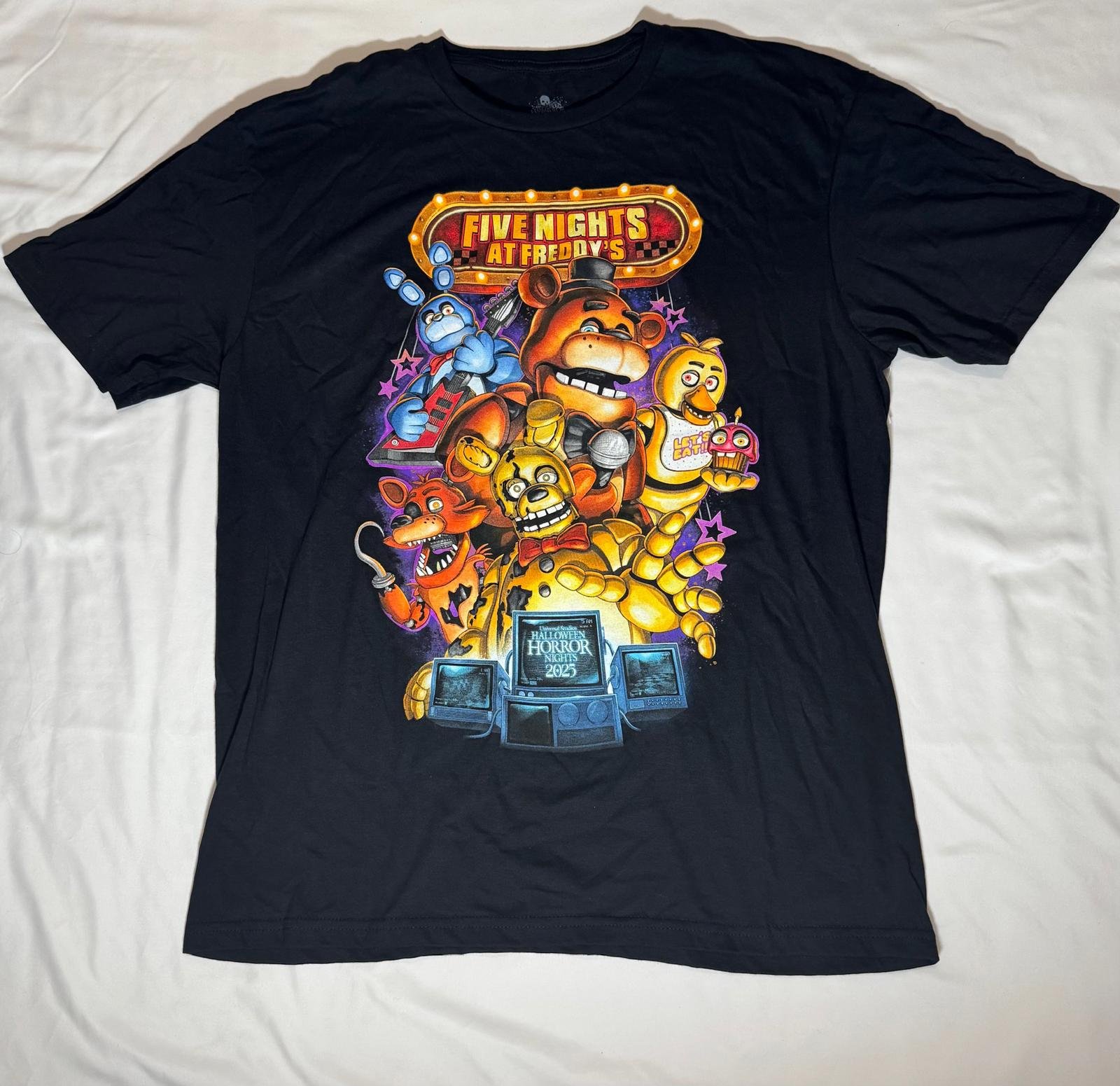 Five Nights At Freddys Universal Halloween Horror Nights T-Shirt L LARGE