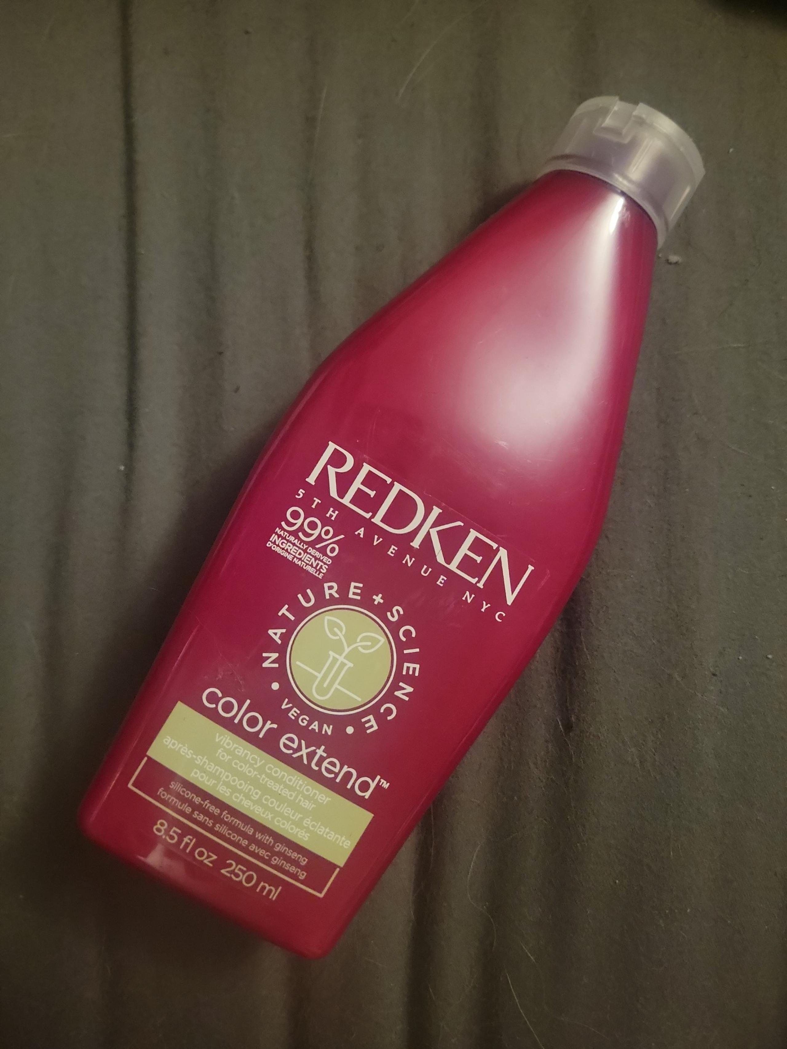 Redken color extend vibrancy conditioner