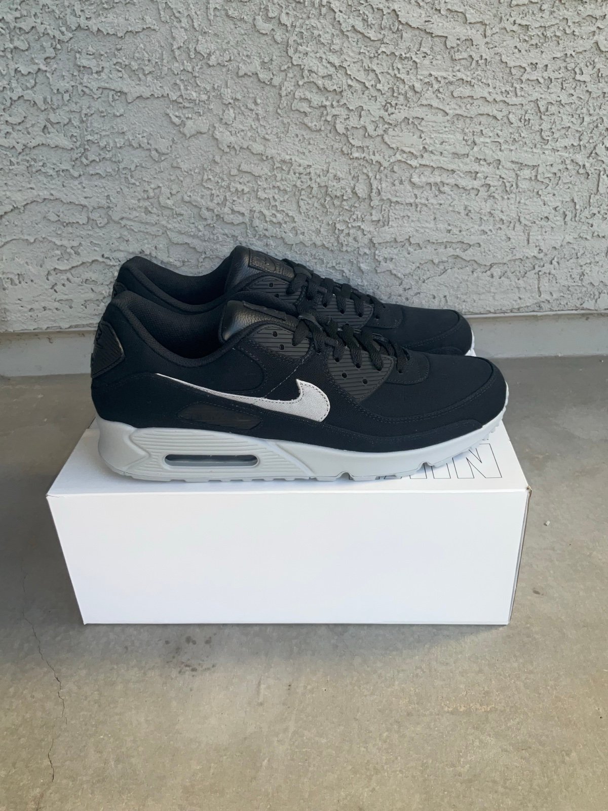 Nike Air Max Nike by David Size 14 US
