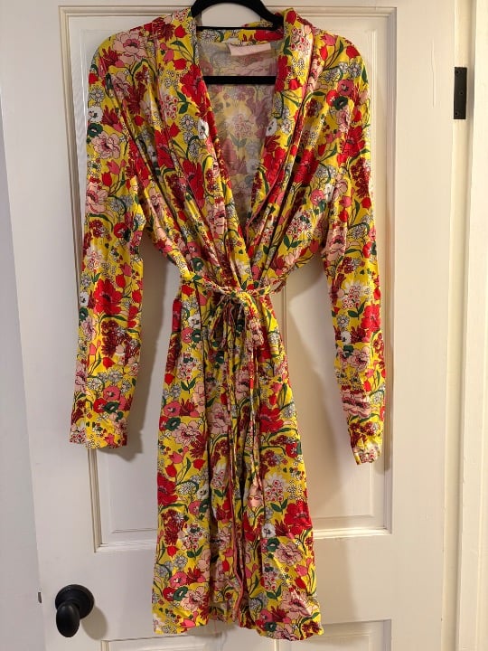 ban.do Floral Robe – Size L/XL – Bright Yellow with Red & Pink Flowers