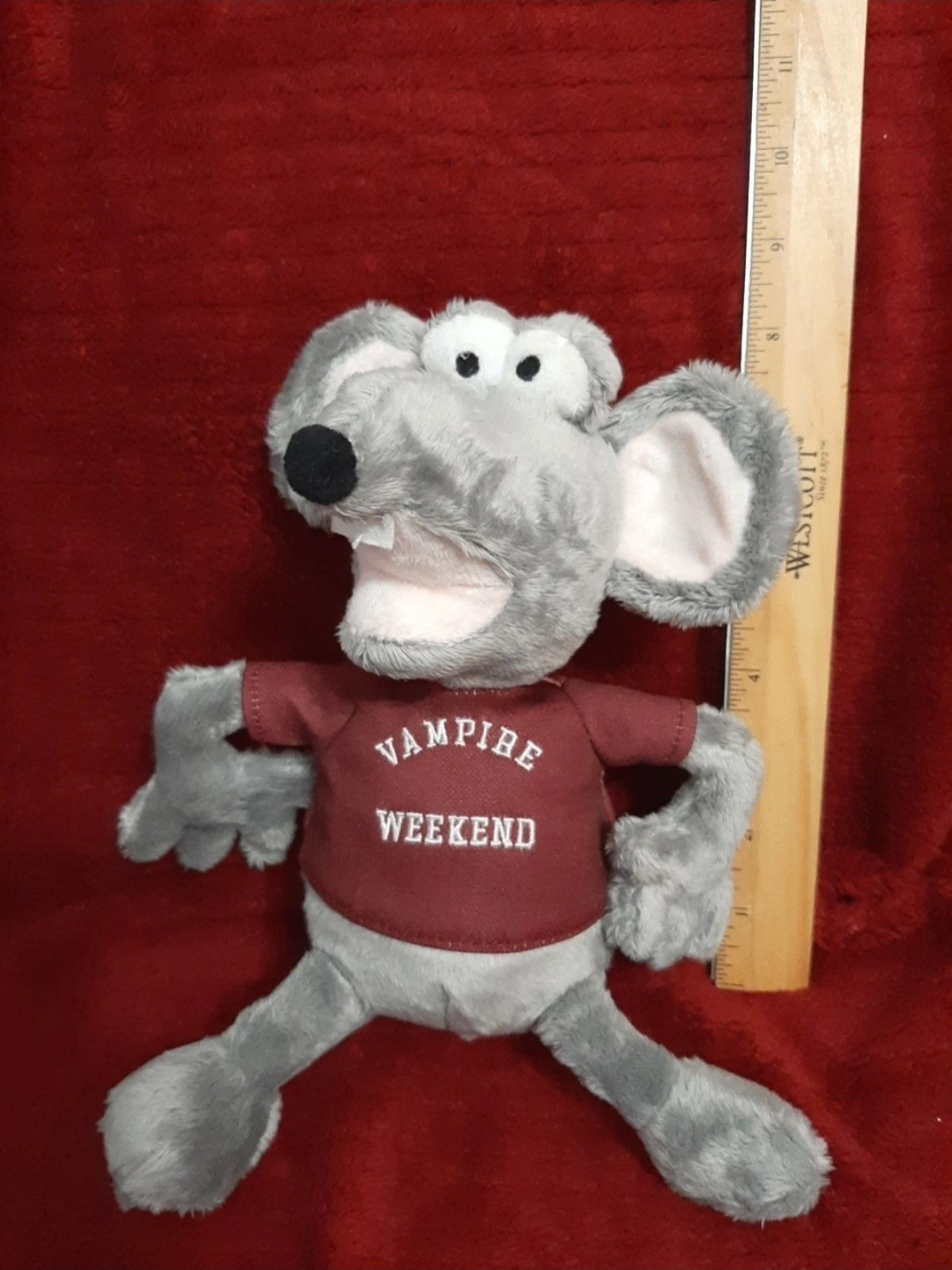 2024 Vampire Weekend Plush Rat Doll New York Madison Square Garden MSG NY RARE