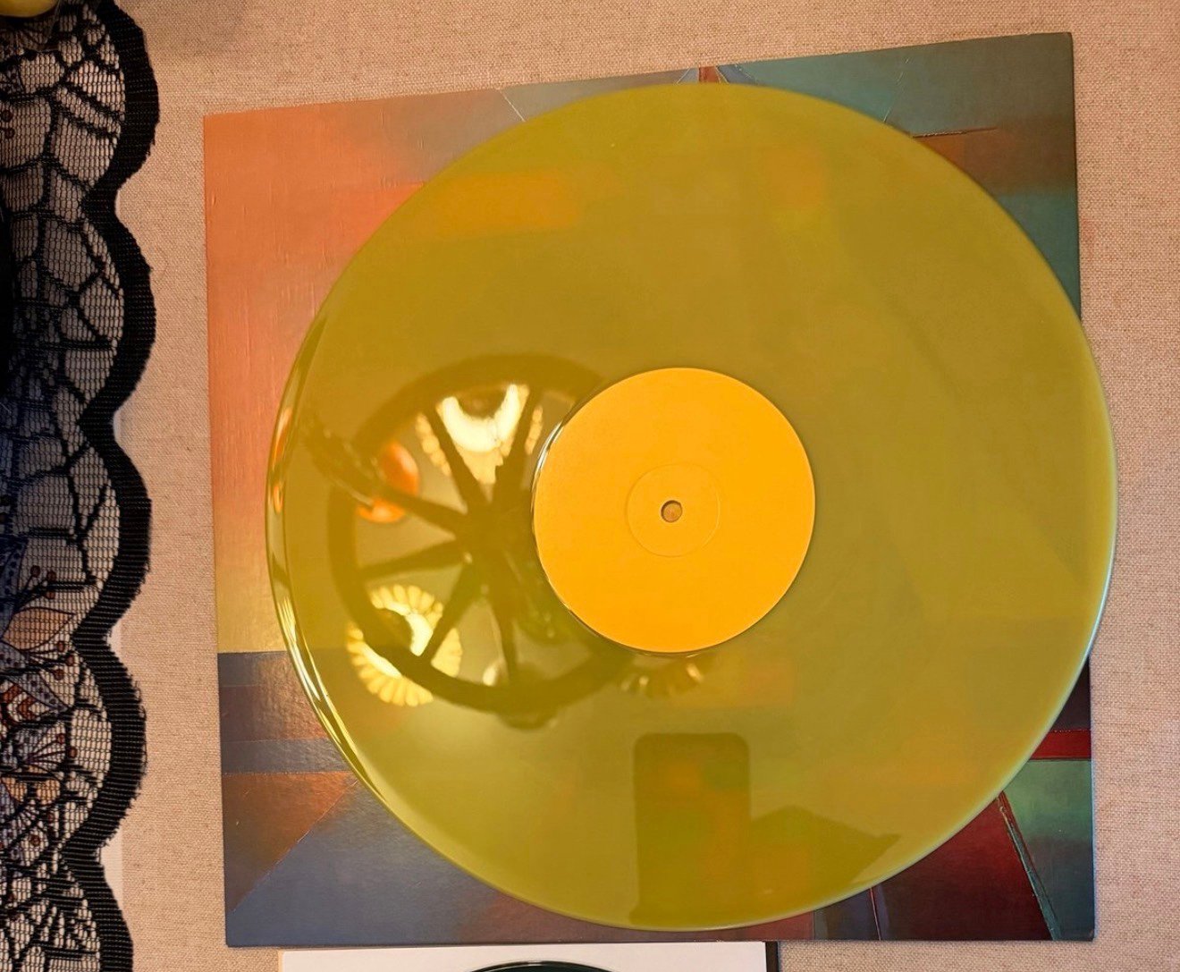 Billie Eilish, everything I wanted, urban outfitters exclusive