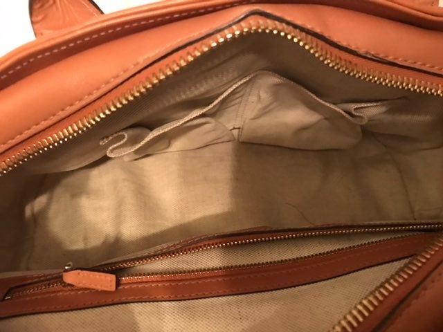 purses and handbags / gucci bag