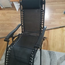 Adjustable Zero Gravity Folding Reclining Lounge Chair