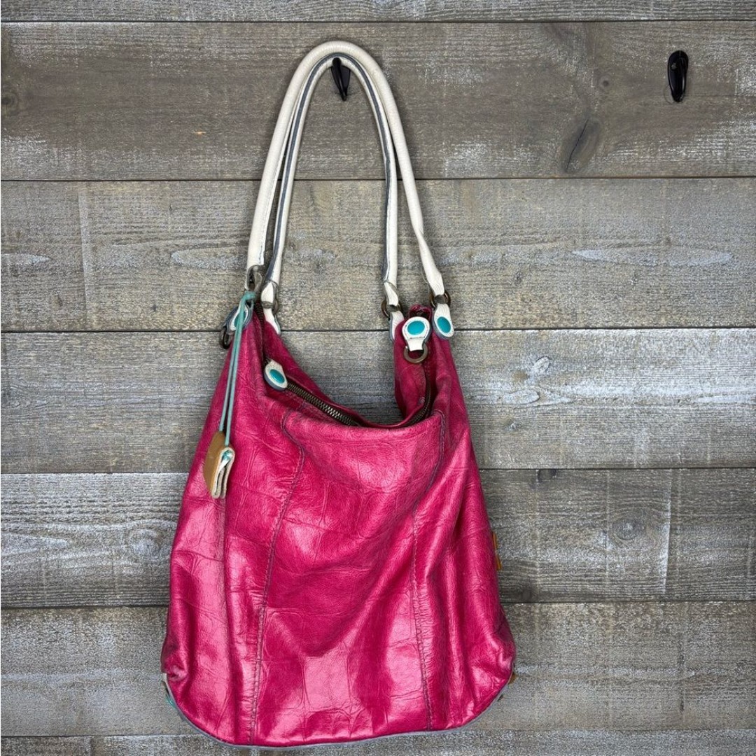Gabs made in Italy pink Italian leather hobo shoulder bag
