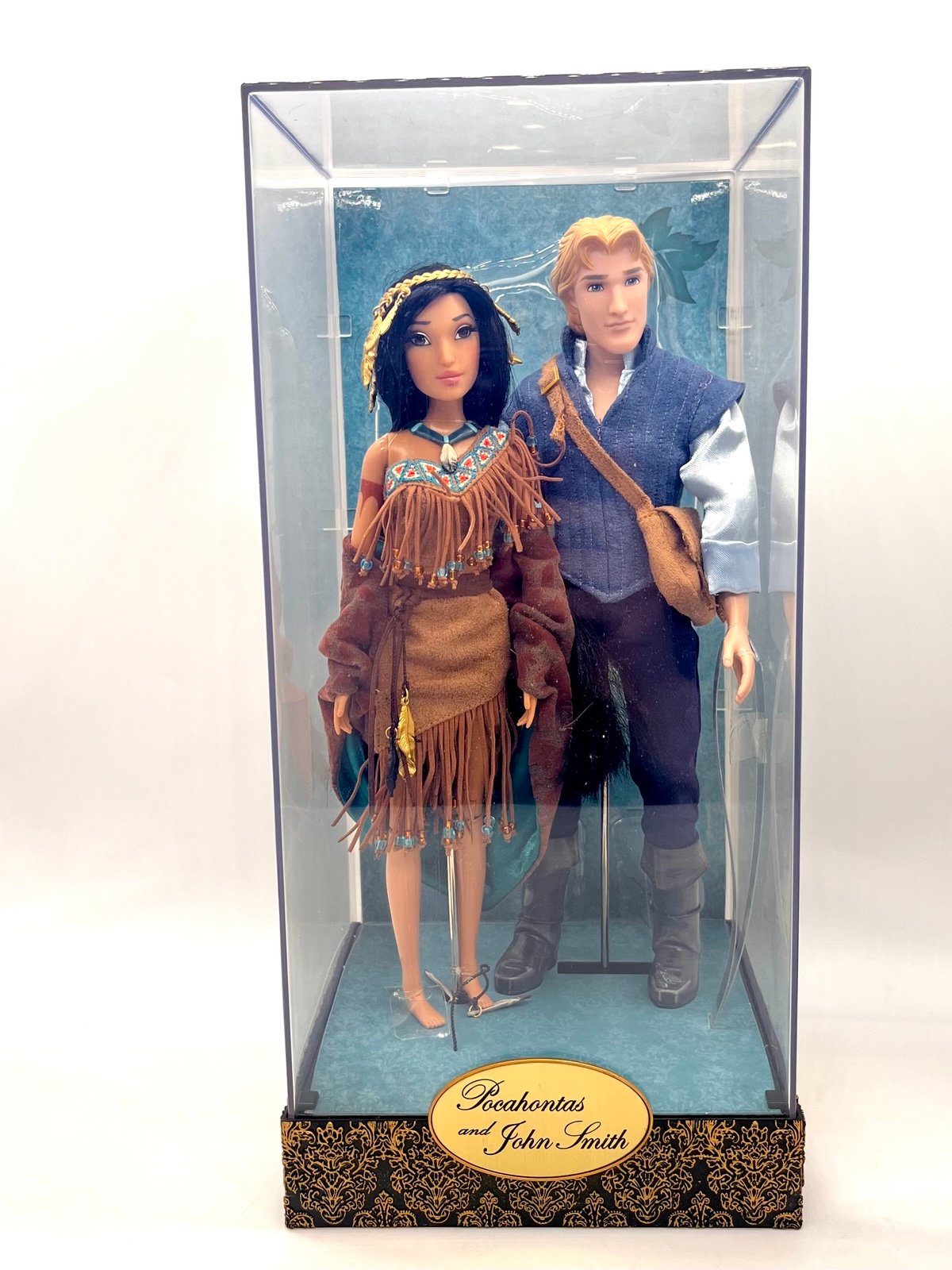 Disney Fairytale Designer Collection Dolls Pocahontas and John Smith LE 273/6000