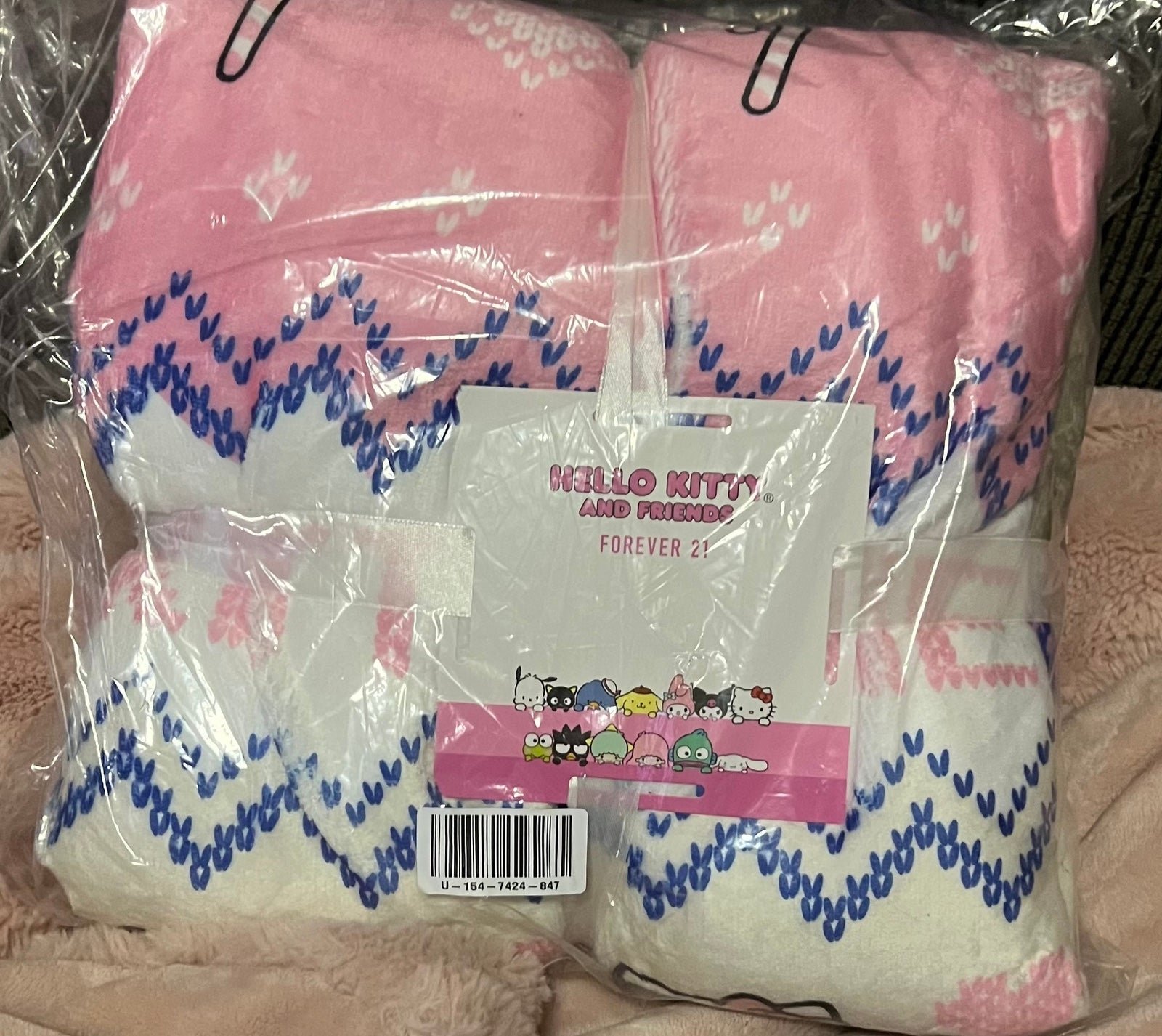 Forever 21 Hello Kitty and Friends Blanket