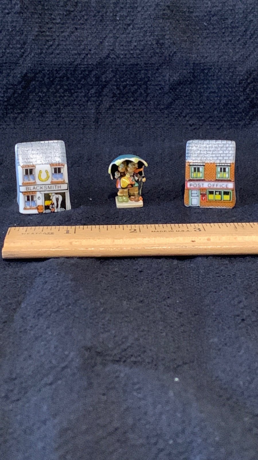 Lot of 3 miniatures - Goebel