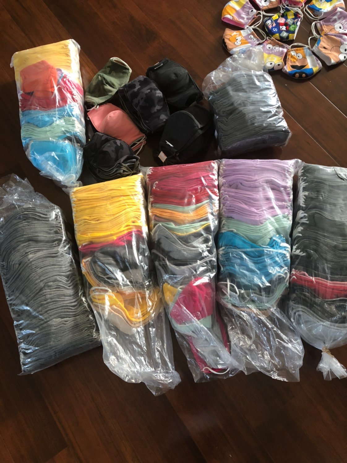 whosale lot 100 plain colors masks for a