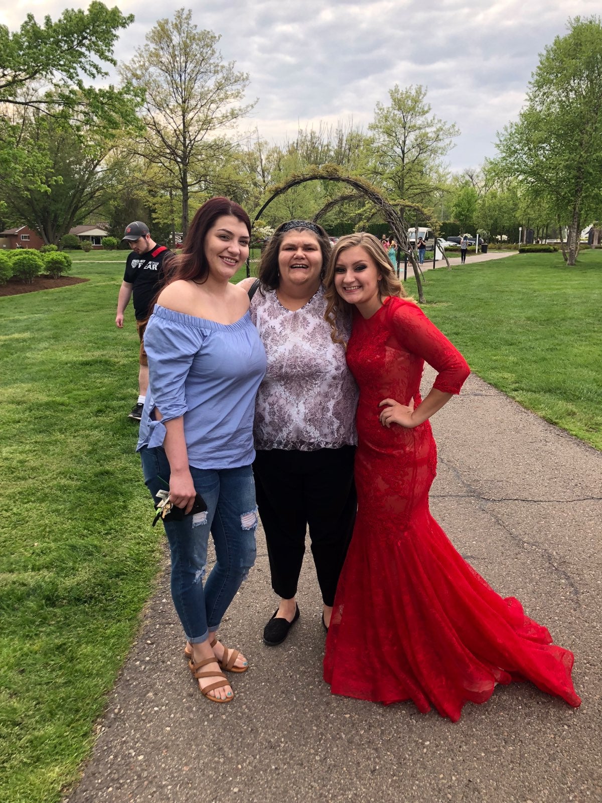 CUSTOM RED LACE PROM DRESS
