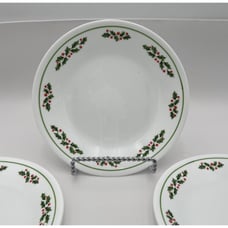 Set of 4 Corelle WINTER HOLLY DAYS Berry Bread & Butter Dessert Plates 6-3/4