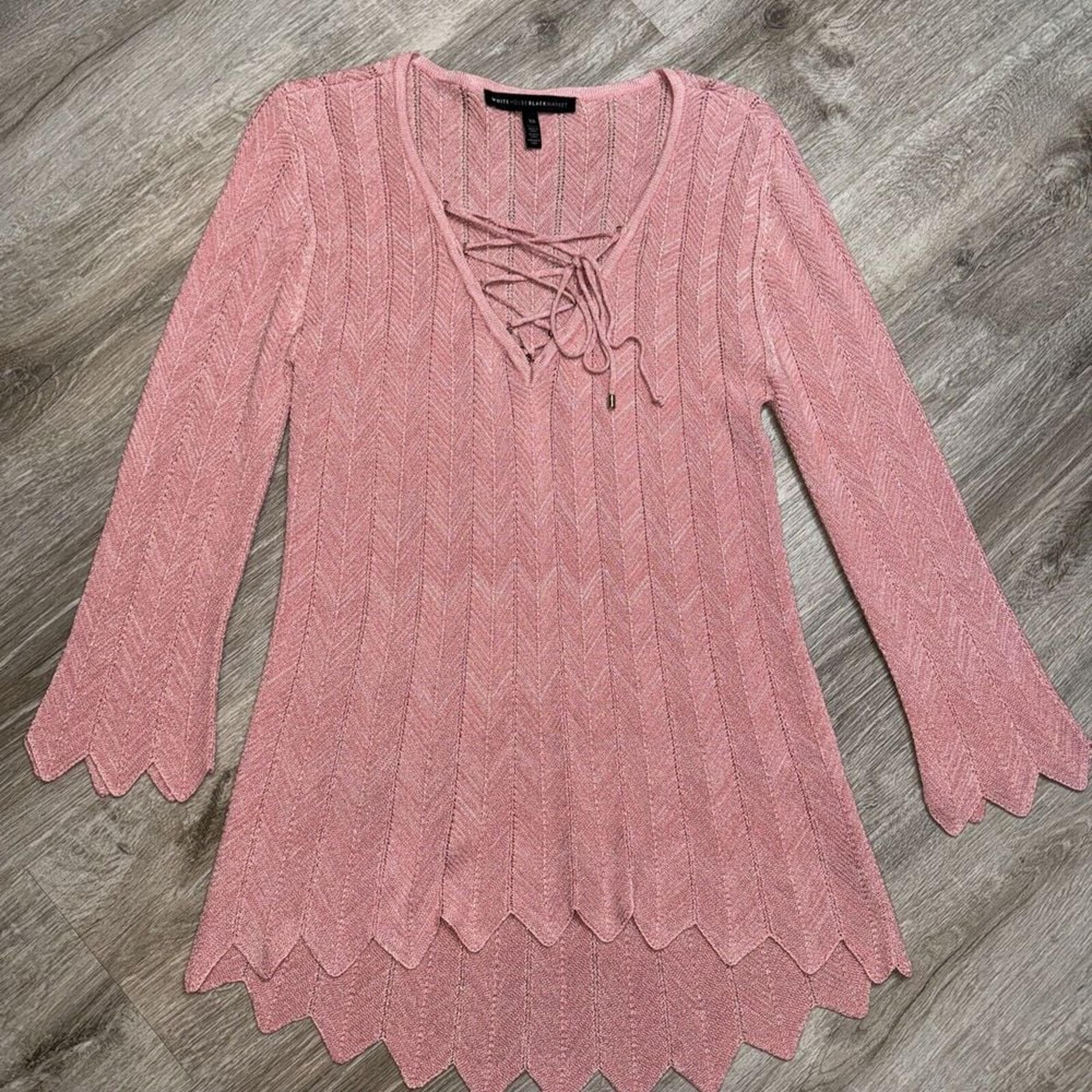 White House Black Market Size XS Pink/Gold V-Neck Tie Sweater