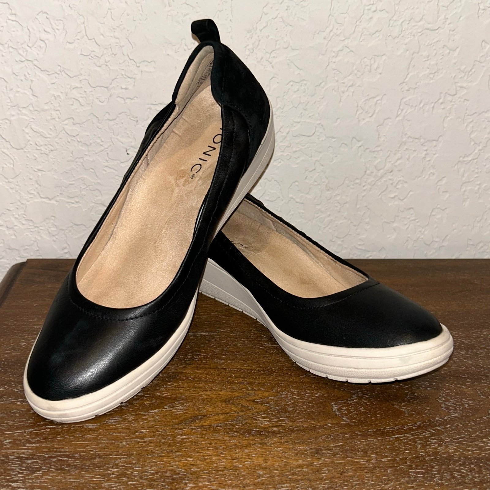 Vionic Jacey Platform Wedge Slip On Shoes