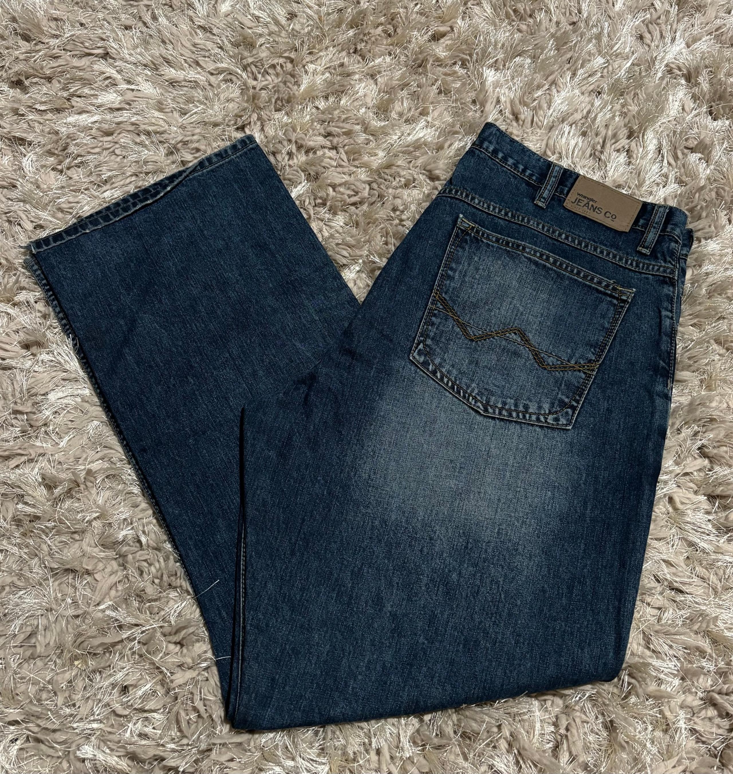Vintage Wrangler Jeans Relaxed Boot Cut Size 36x30