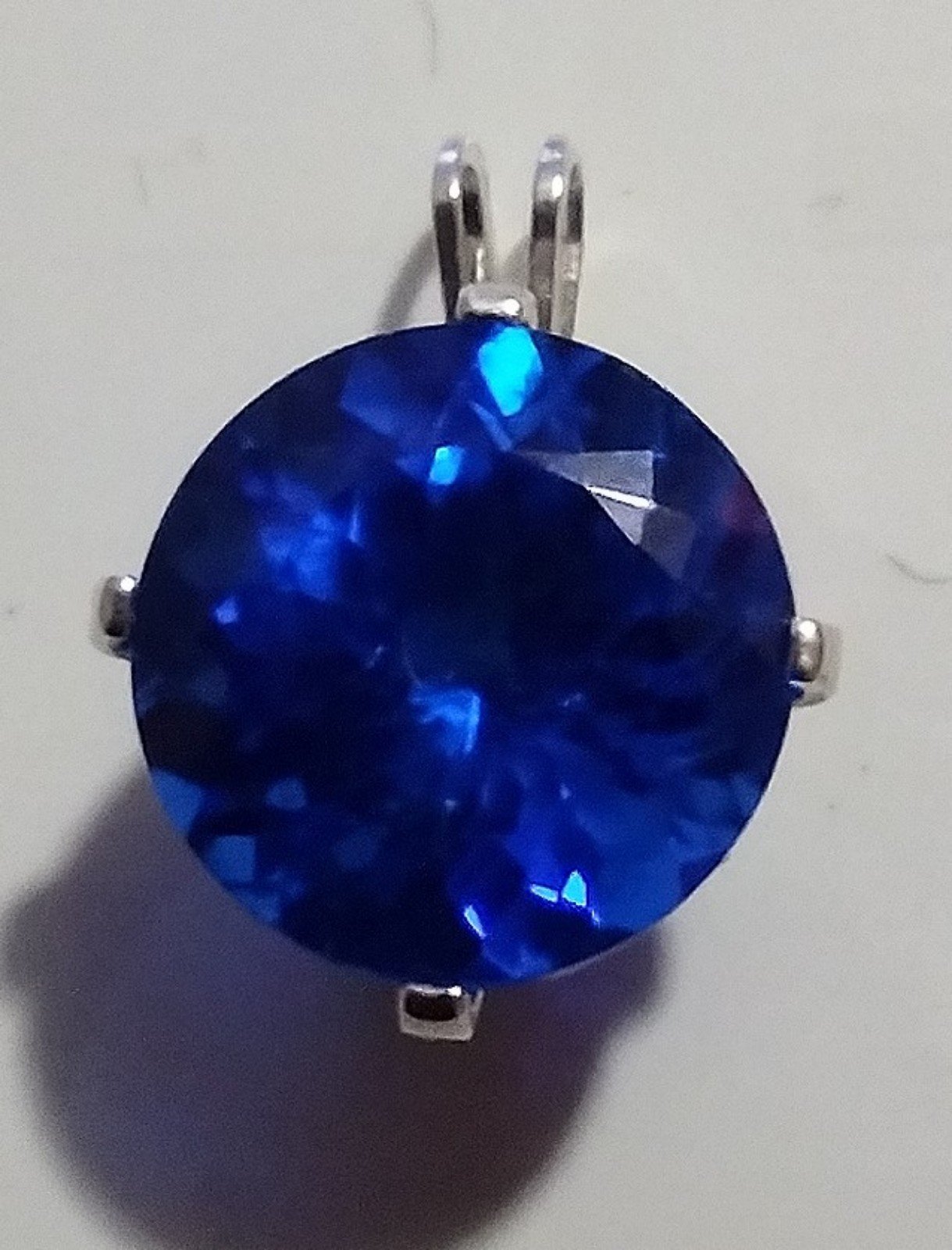 Blue Spinel solitaire pendant in Sterling silver 4 Carat round solitaire