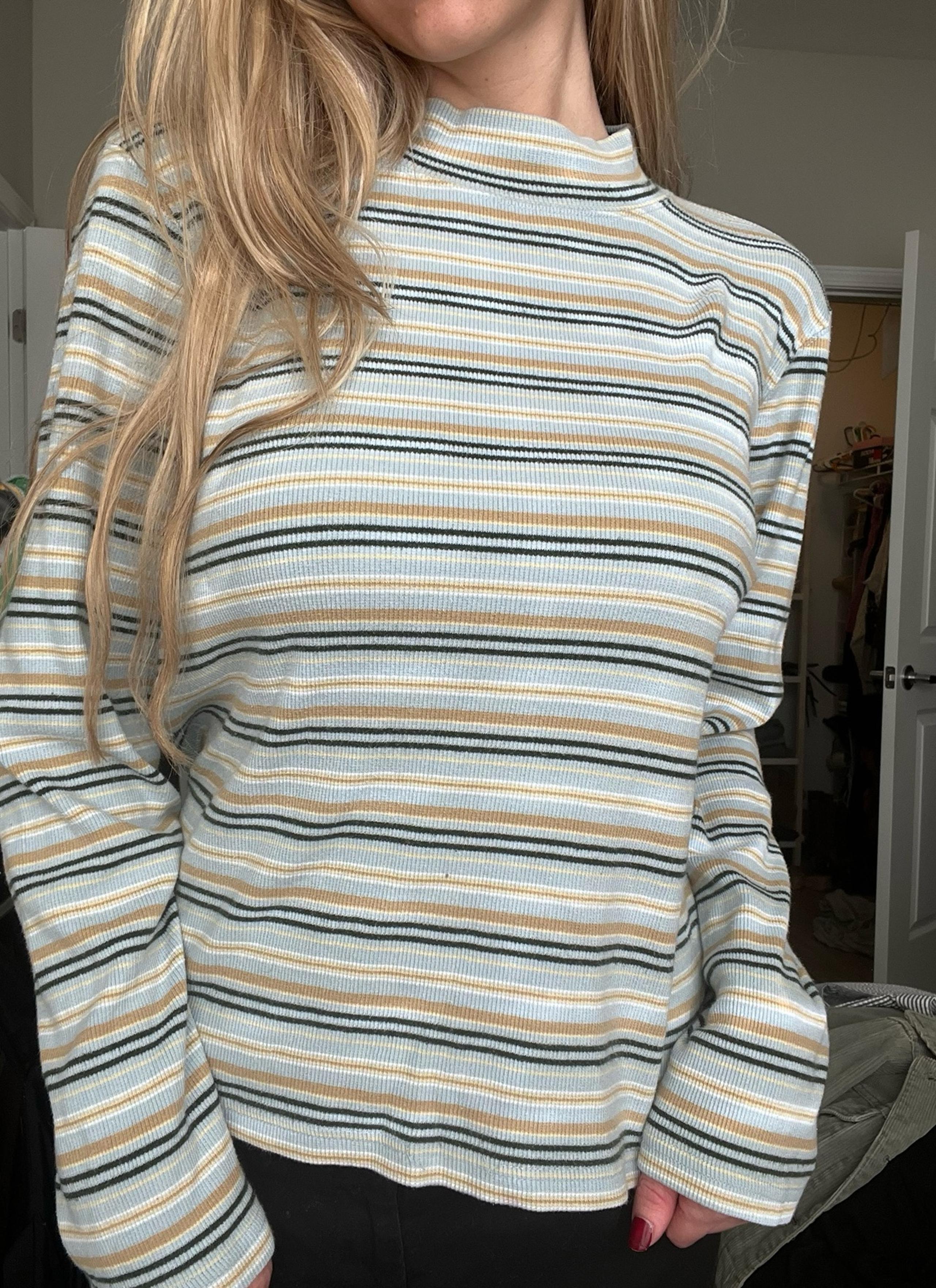 Liz Claiborne TurtleNeck