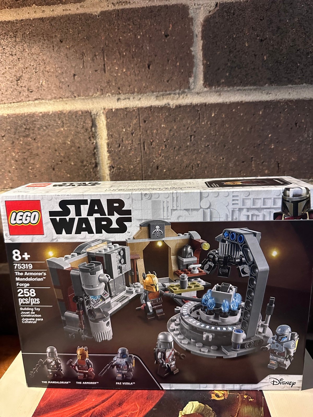 LEGO Star Wars: The Armorer’s Mandalorian Forge (75319) - New Sealed in Box