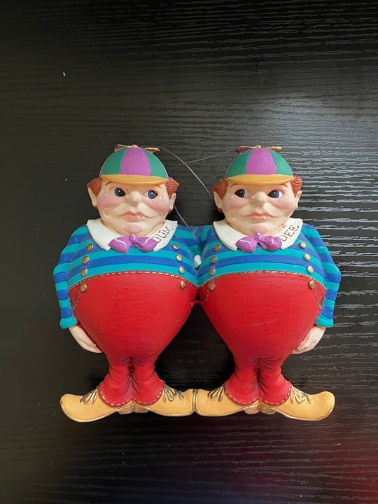 Department 56 Tweedle Dee & Dum Child's room decor Ornament Alice In Wonderland