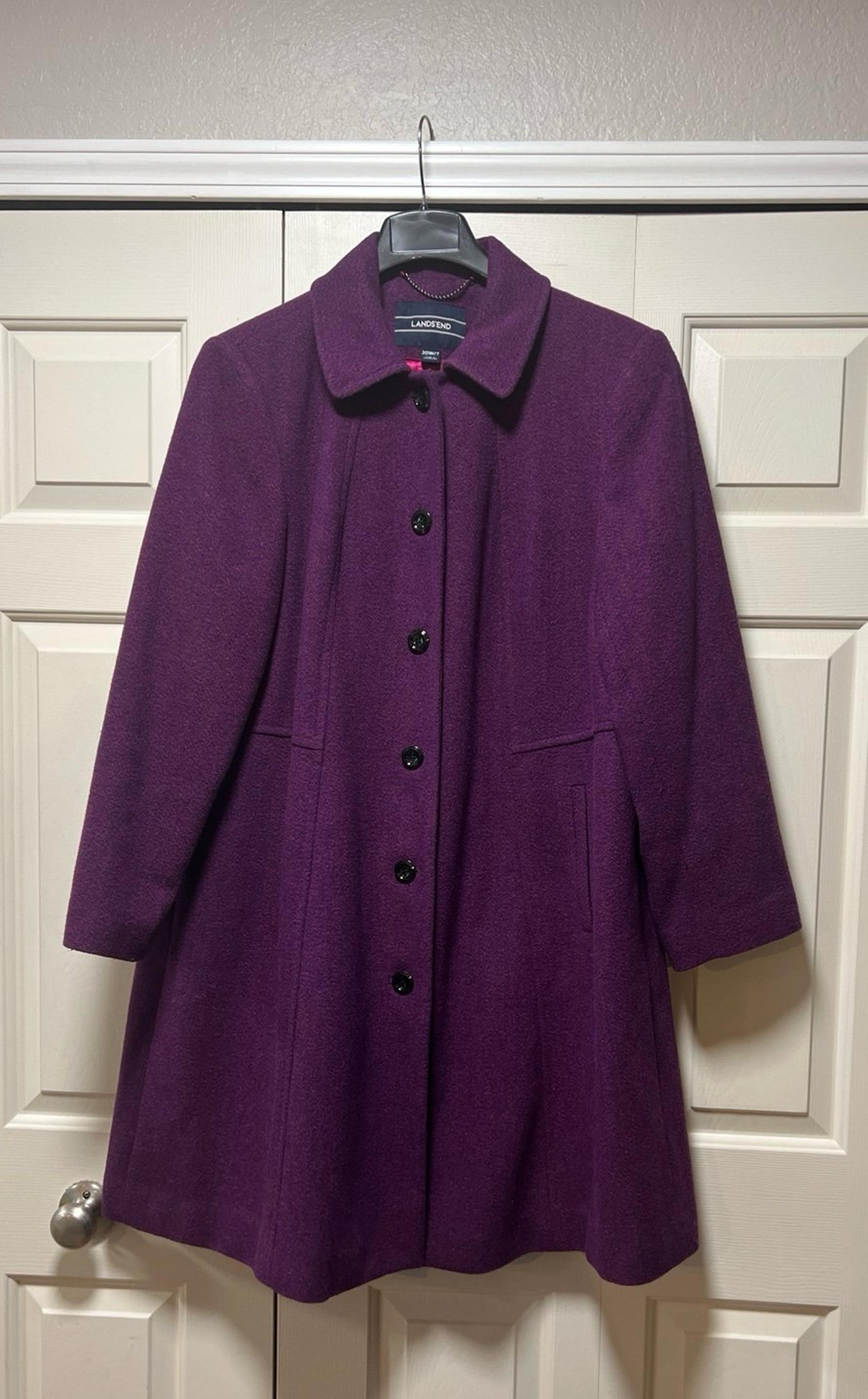 Women’s Lands End size 20 Tall purple commuter coat.