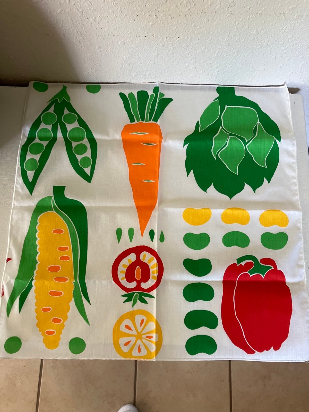 Vintage Leon B Rosenblatt Vegetable Napkins