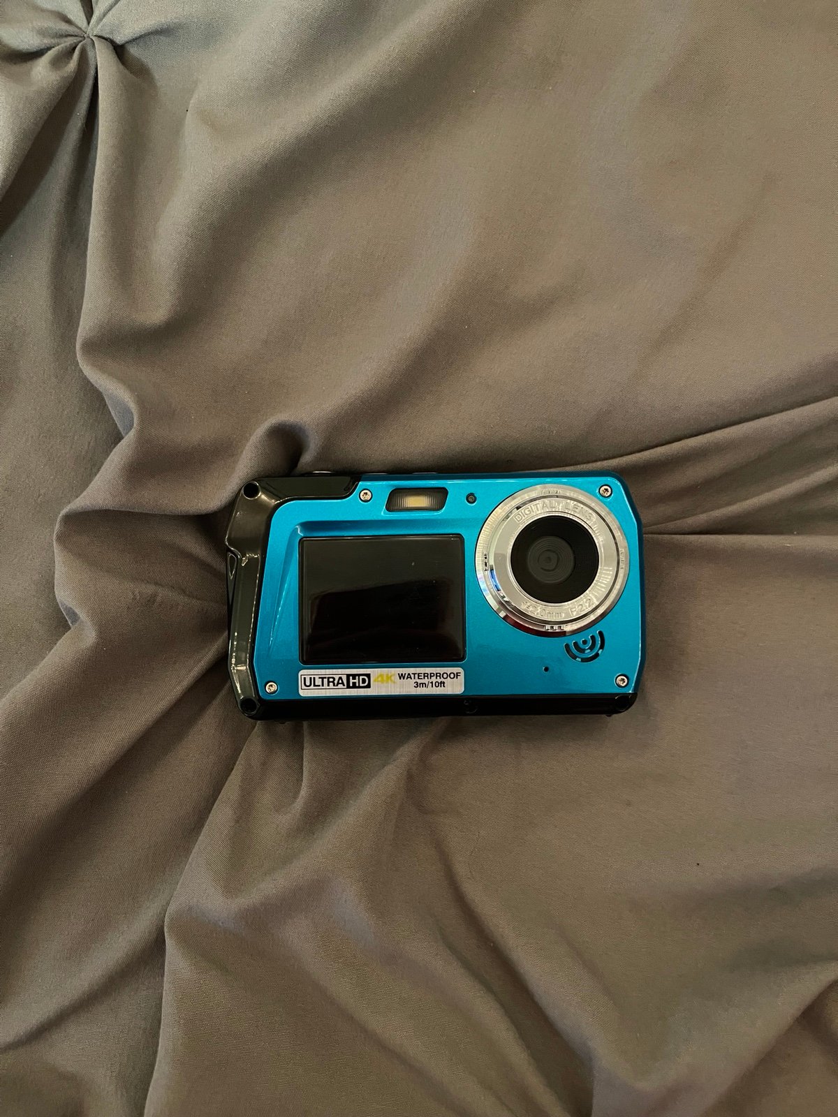 digital camera