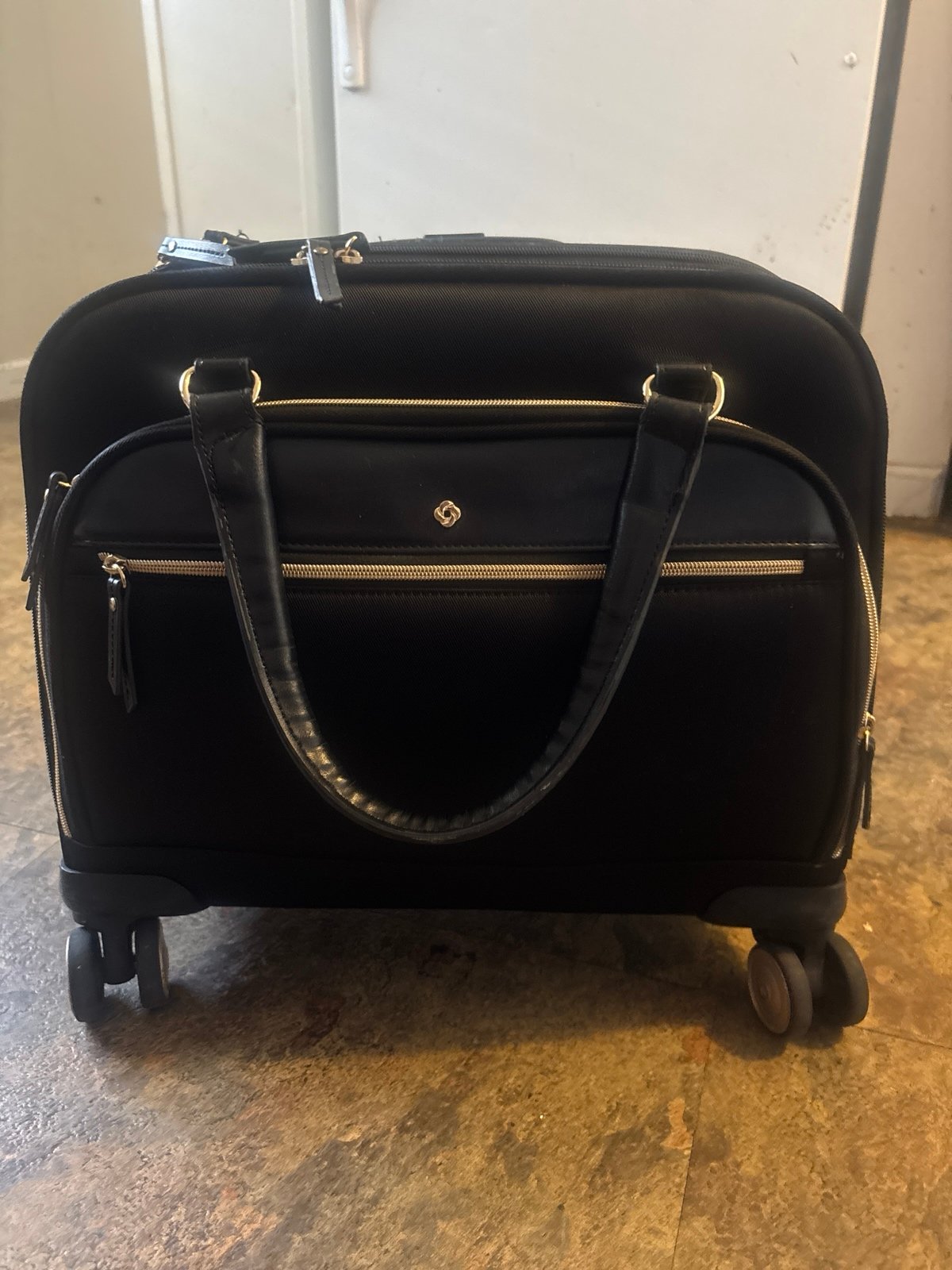 SAMSONITE MOBILE SOLUTION SPINNER MOBILE OFFICE LIKE NEW
