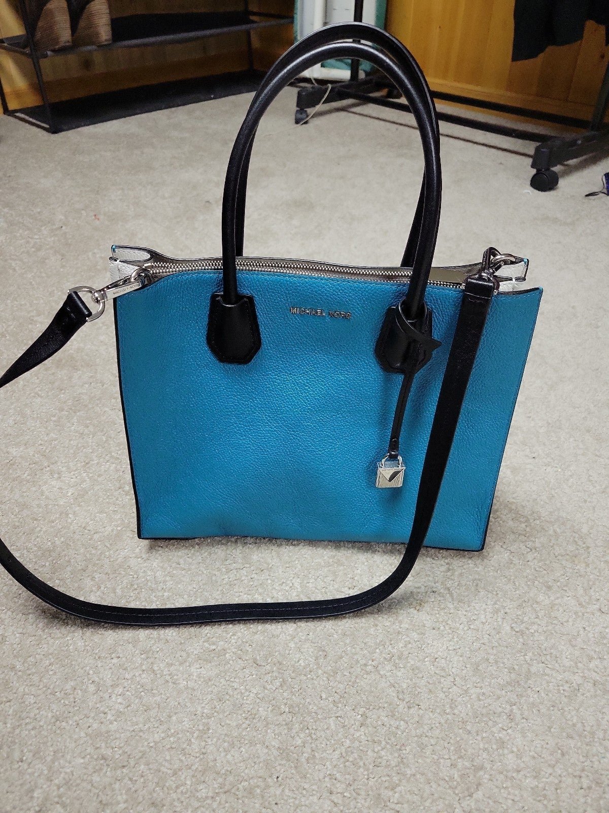 Michael kors purse