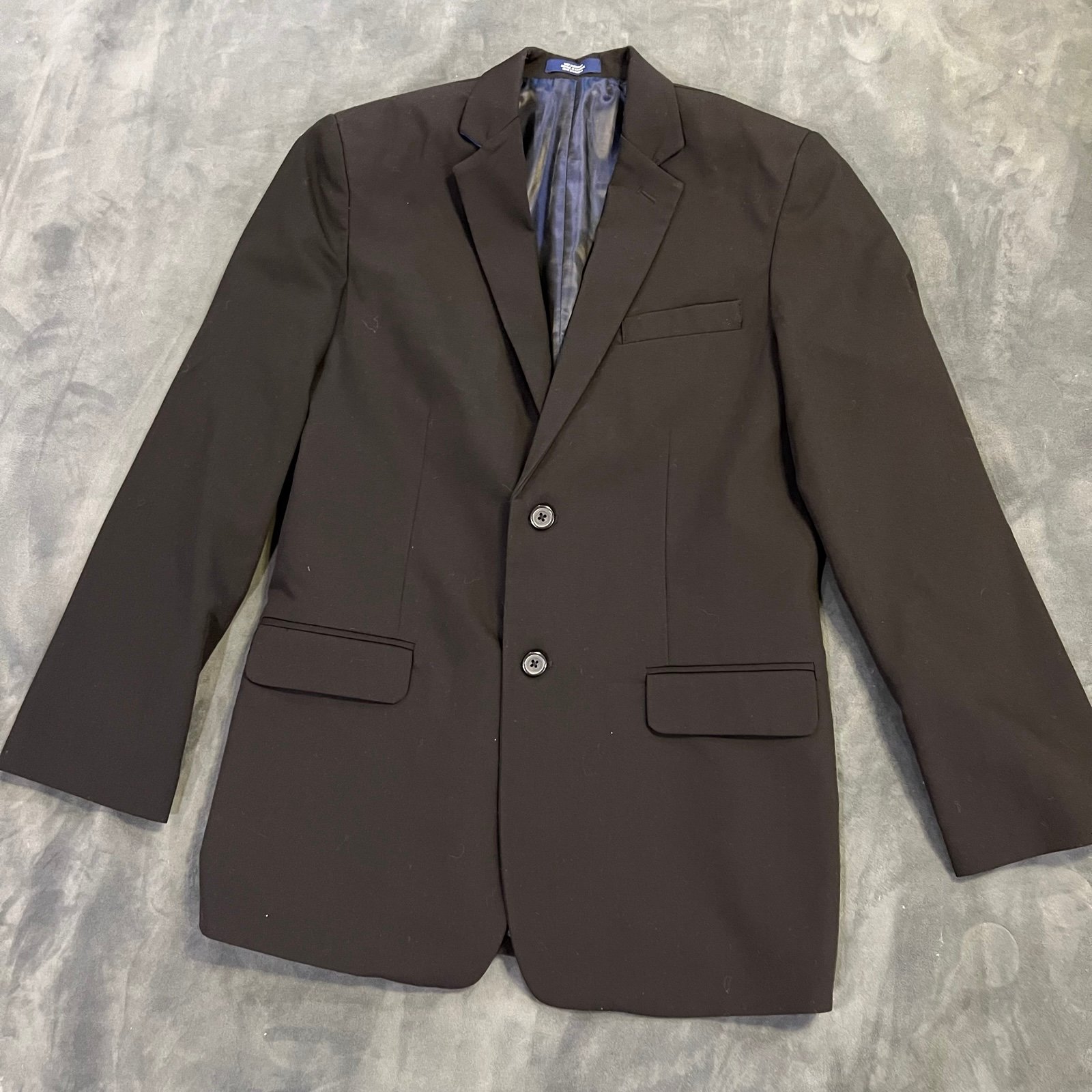 Izod black Sport Coat with Notched Lapels