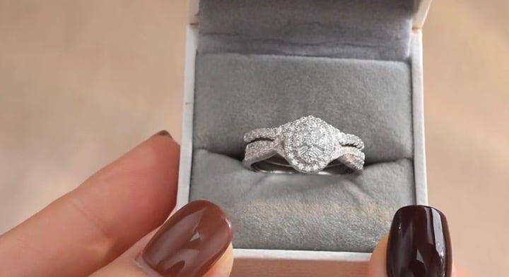 925 Sterling Silver Wedding Ring Set - Oval Halo CZ, Multiple Sizes 5-10