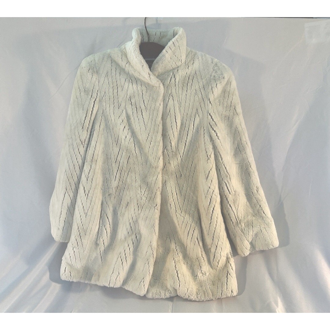 Vintage Jacques Saint Laurent for Genelle white Faux Fur Coat size M