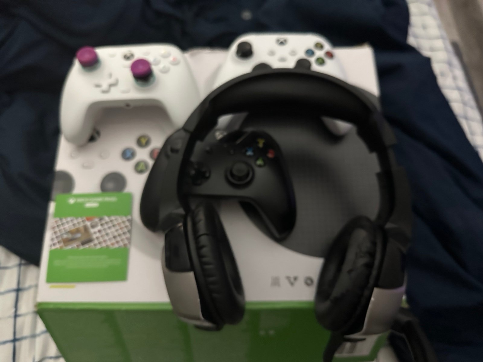 Xbox series s pro bundle with custom controller, 2 other controllers, gpass ult