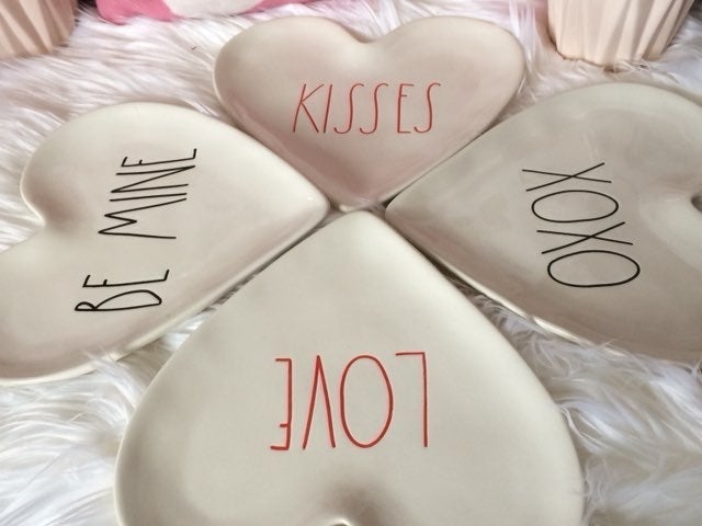 4 Rae Dunn Heart Plate Love Kisses Xoxo