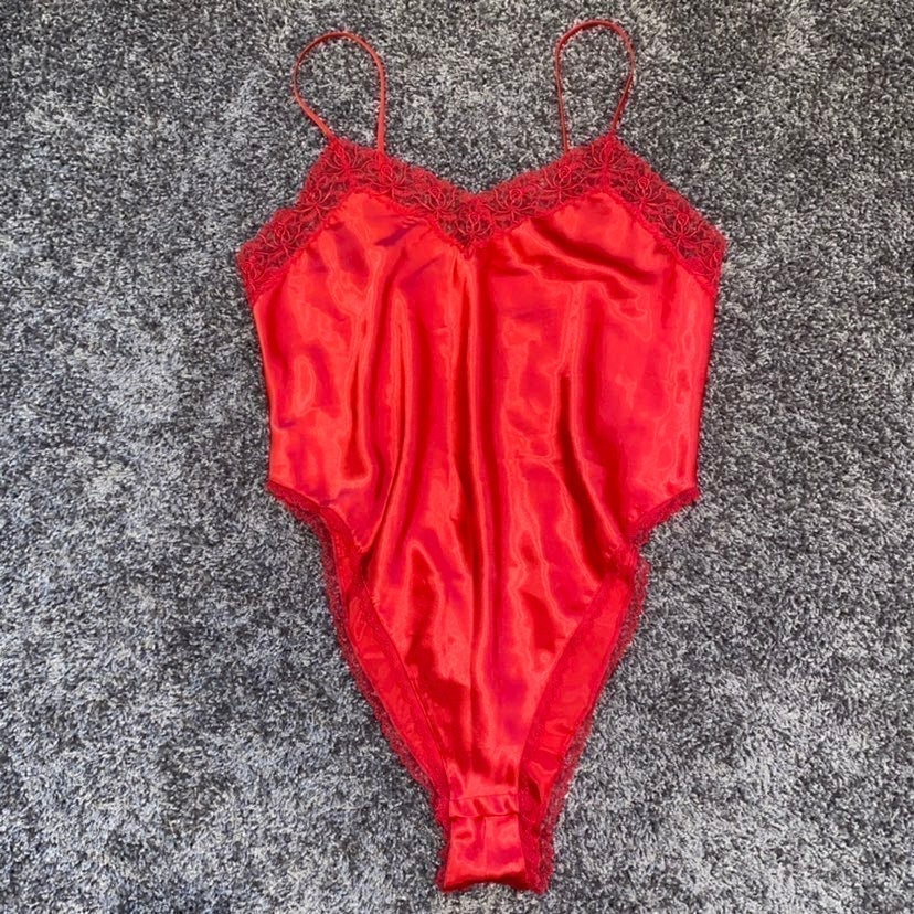 VS Gold label lingerie teddy M holiday