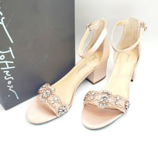 Betsey Johnson Mel heels - champagne - BNIB