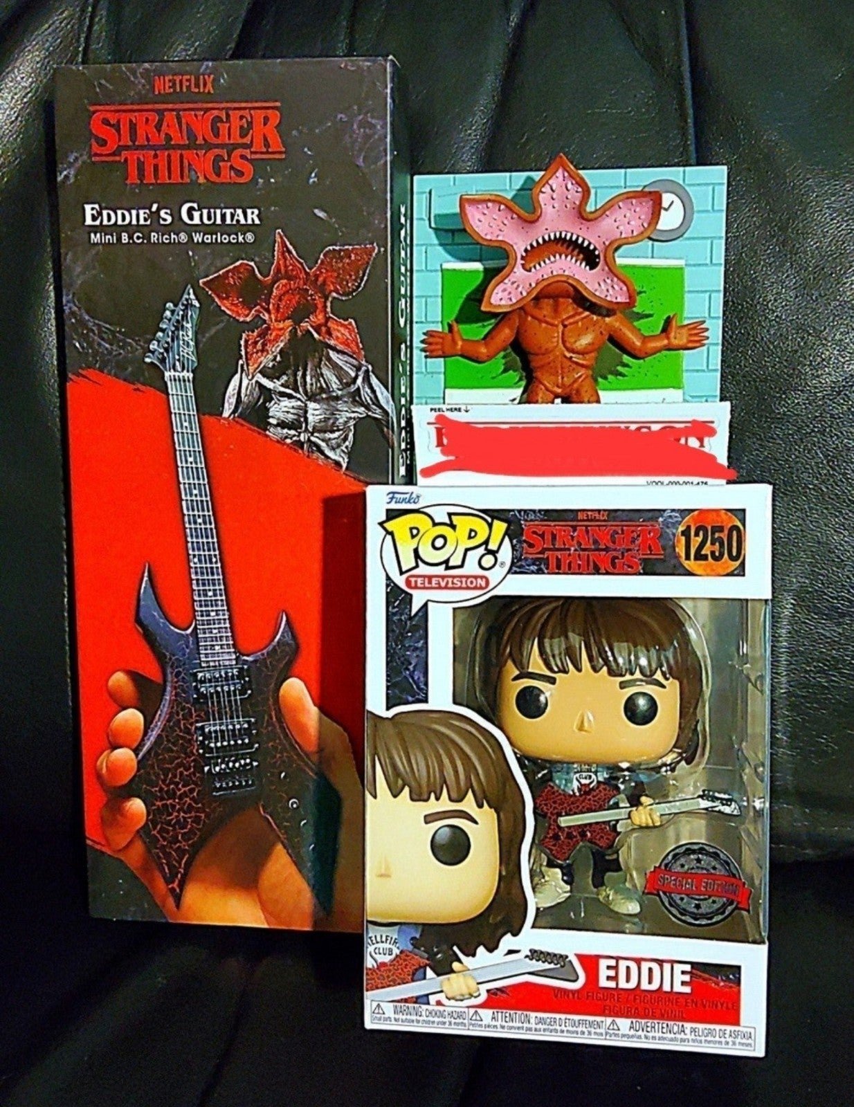 Funko Stranger Things 1250 EDDIE MUNSON SE NJ Warlock Guitar Replica Demogorgon