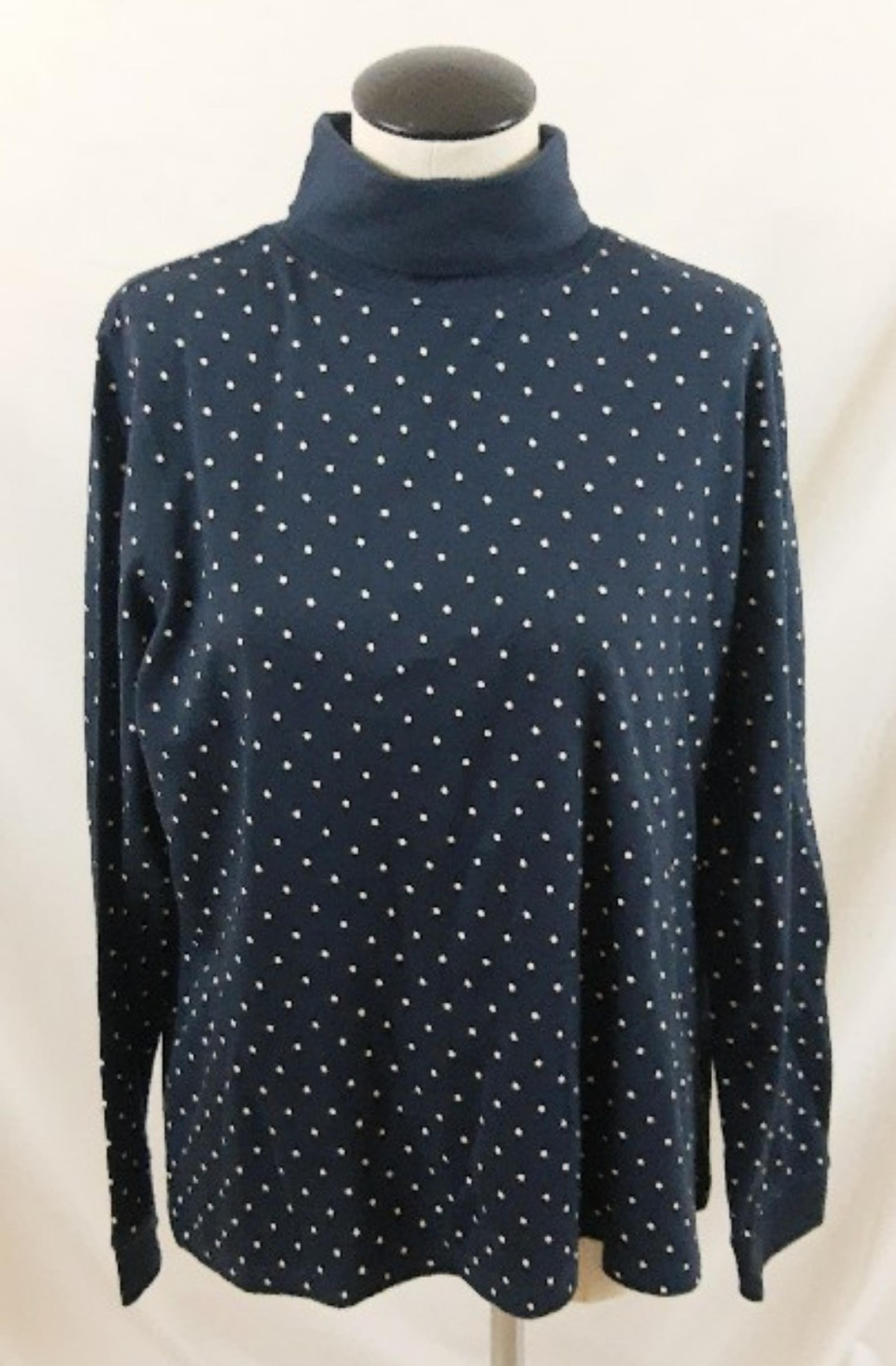 L.L. Bean Polka Dot Turtleneck Size XL *Small Flaw*