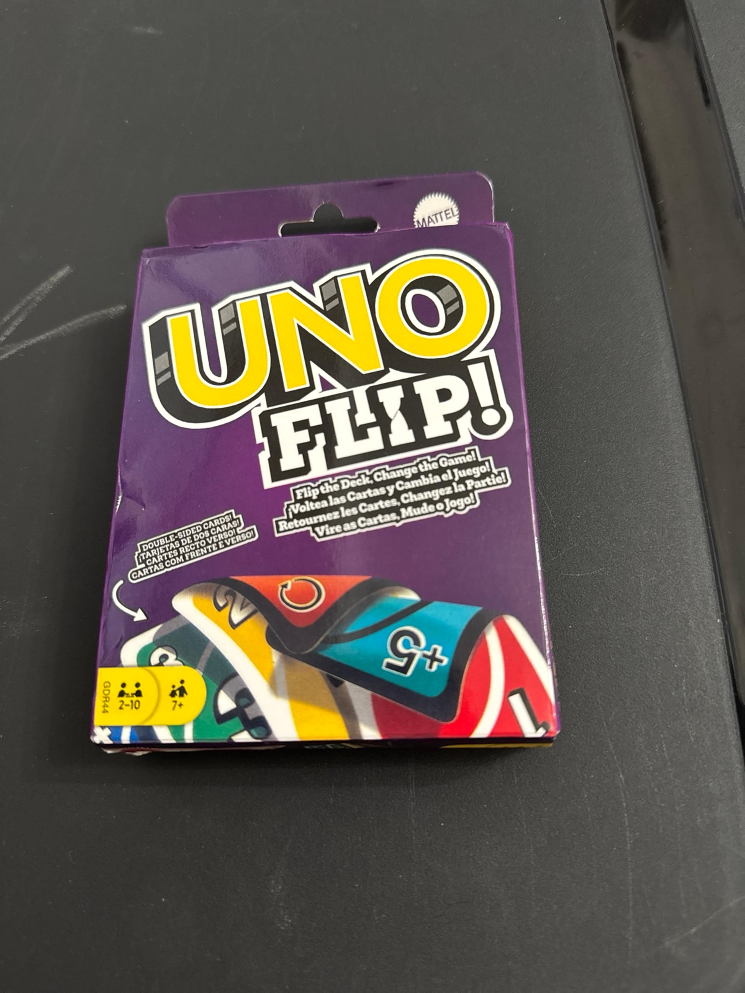 UNO FLIP! Card Game by Mattel – Double-Sided Deck – Family Game Night Fun