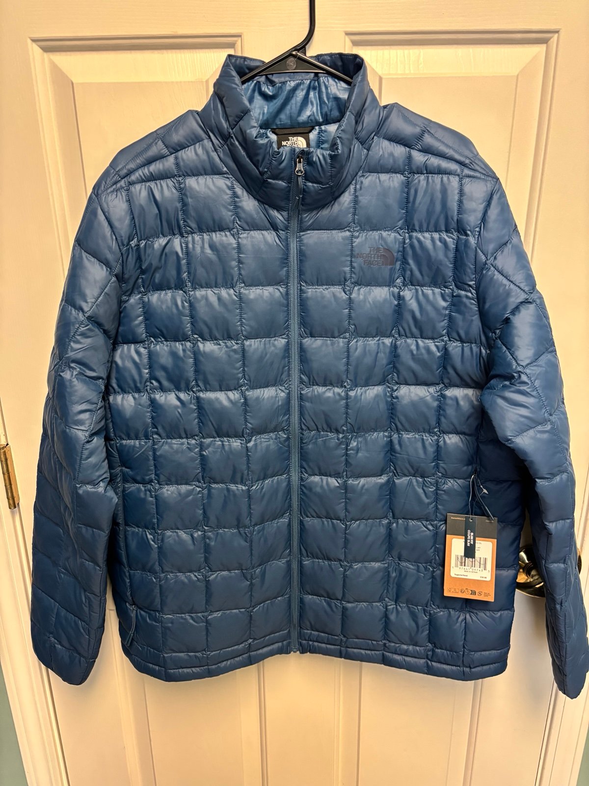 NEW North Face Thermoball Jacket - XL