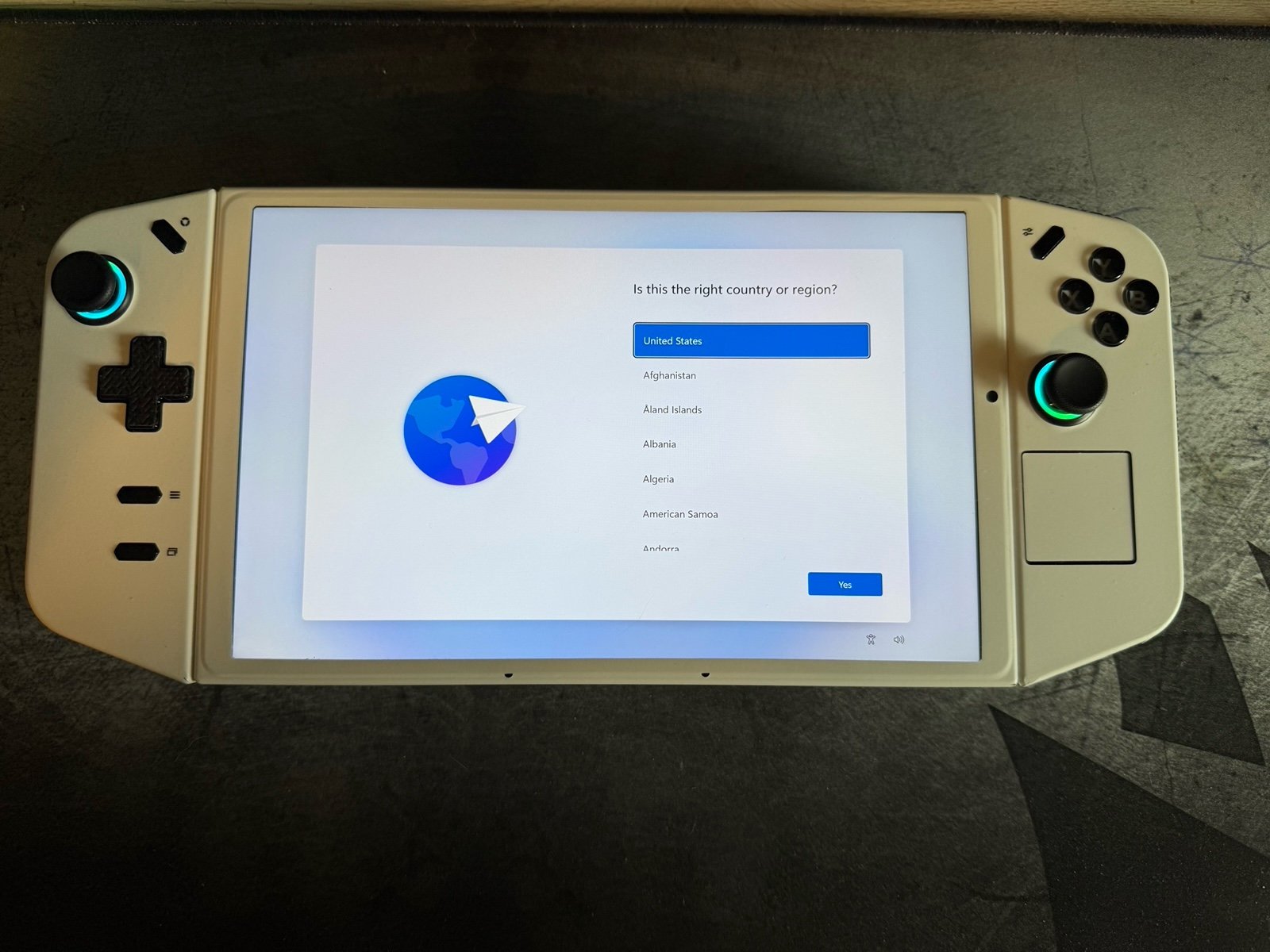 Lenovo Legion Go 1tb w/extras