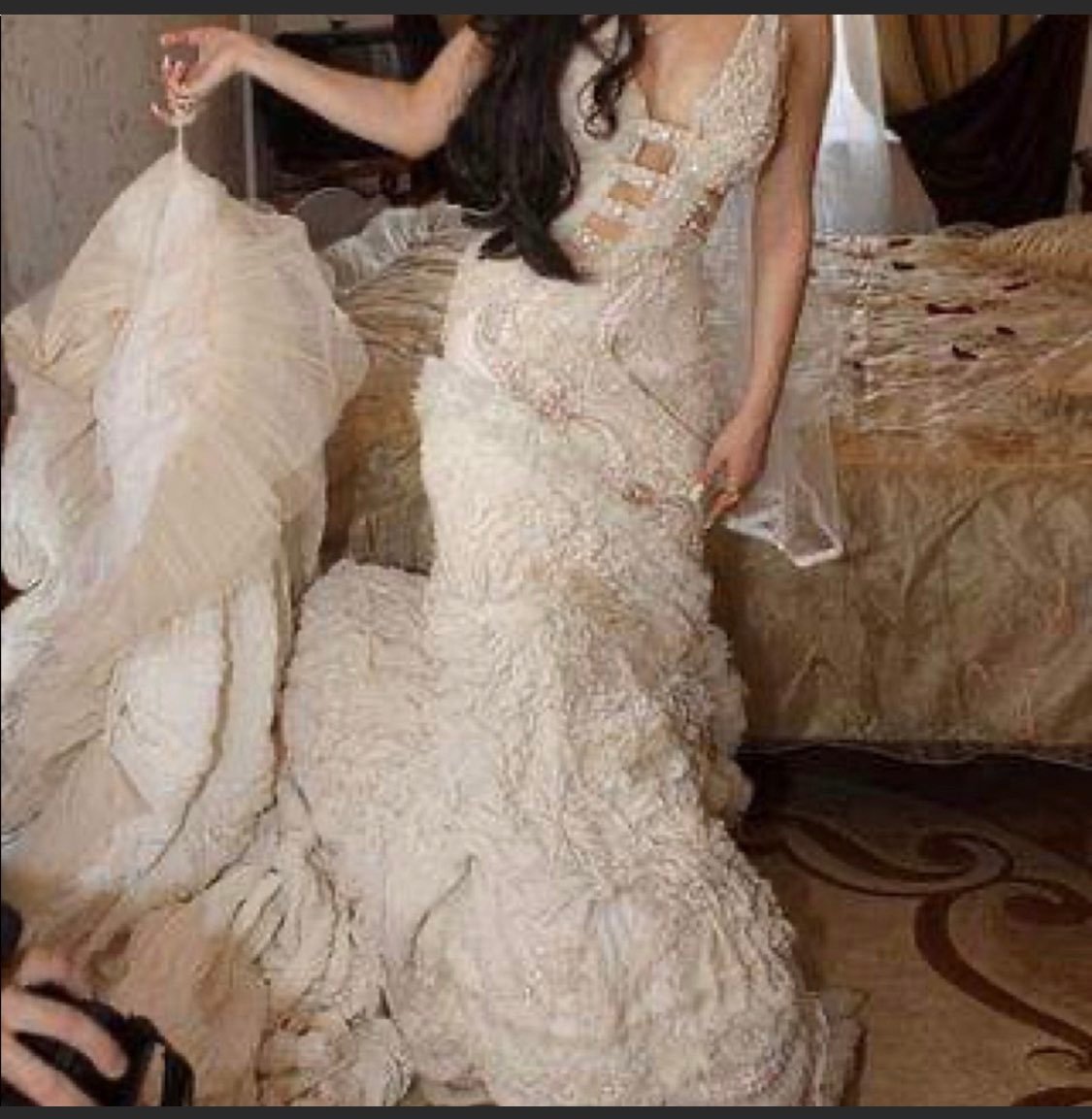 Wedding dress