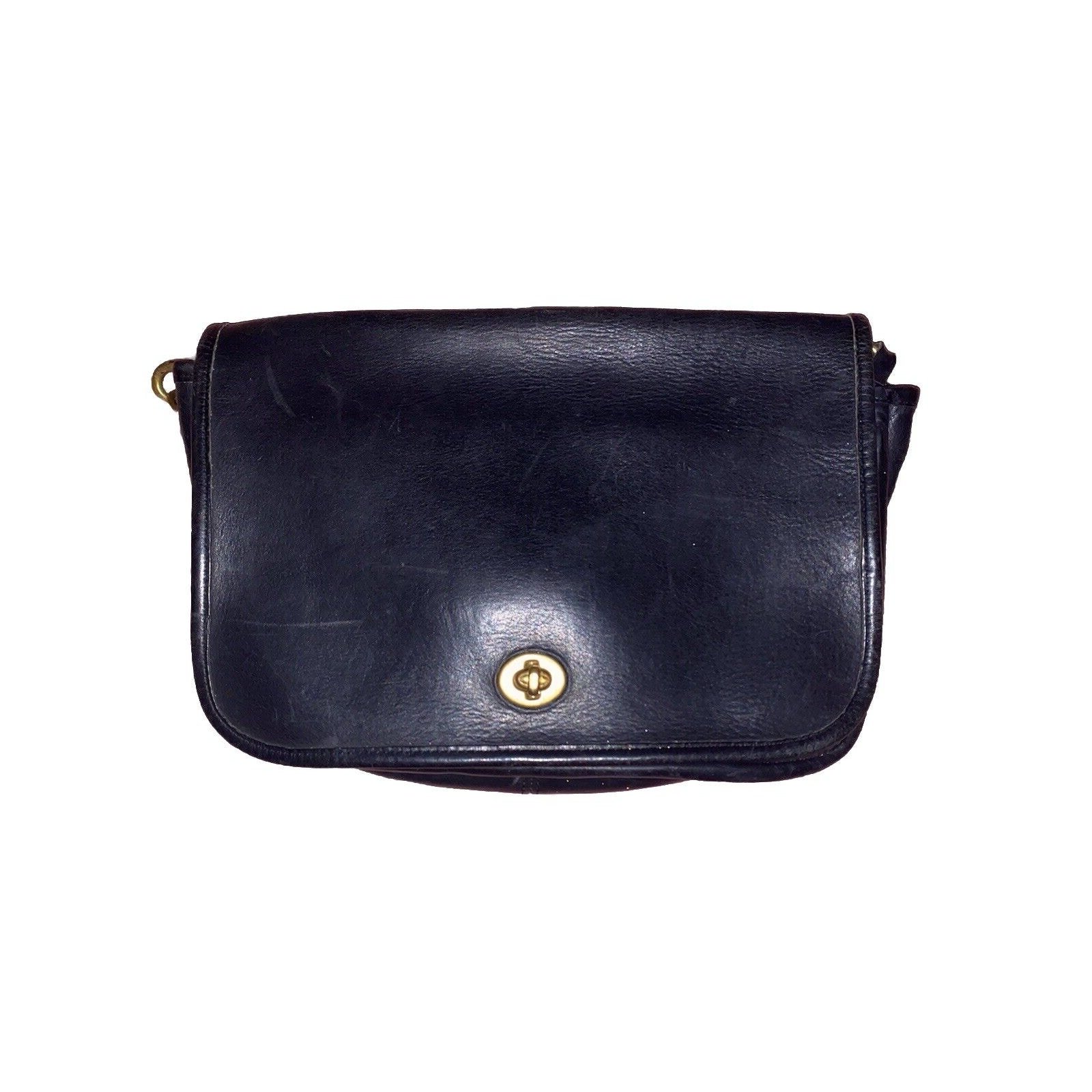 Vintage Coach Pocket Purse Leather Crossbody Bag Black Made in New York USA