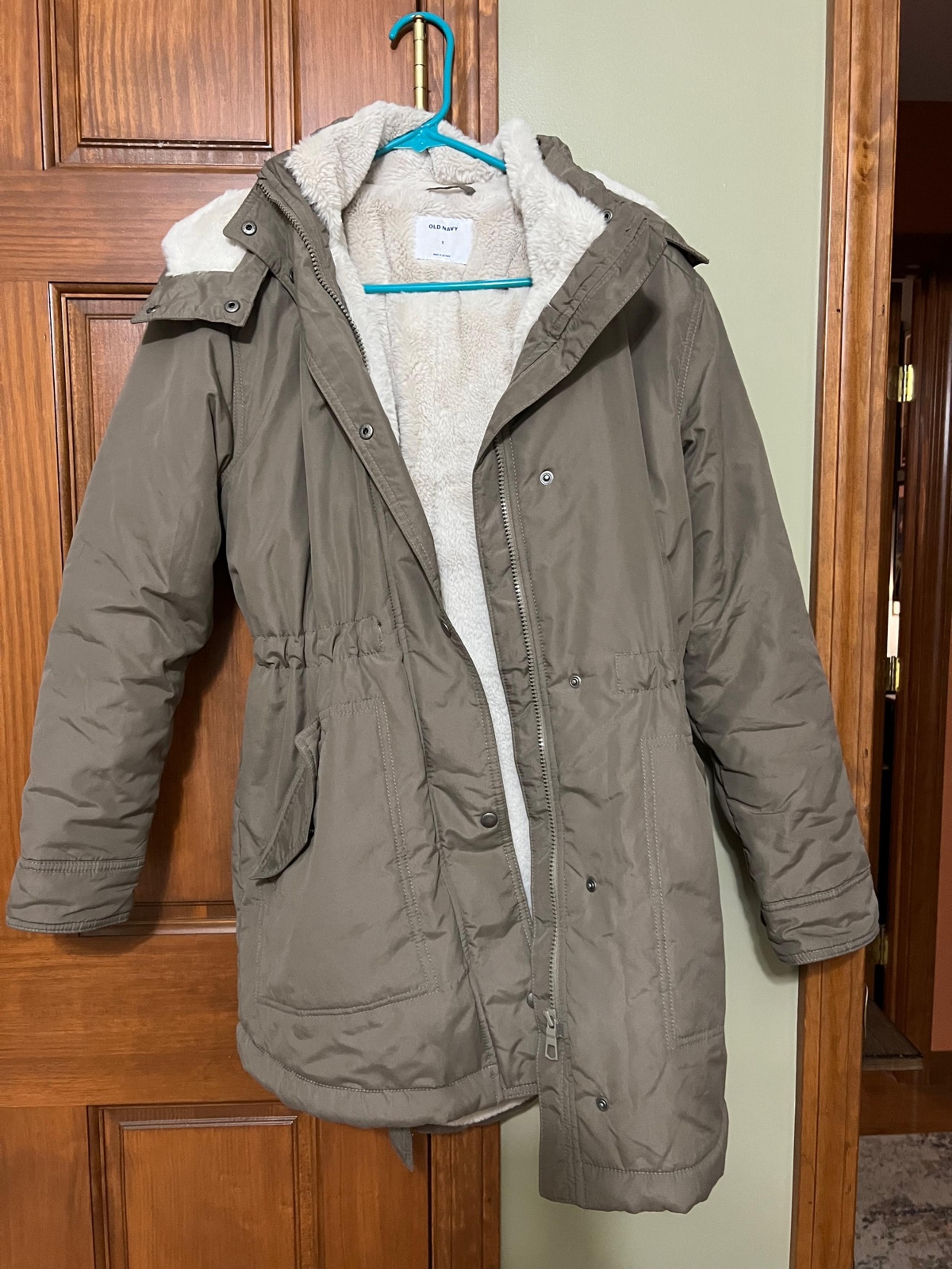 Old Navy Taupe/olive green winter jacket