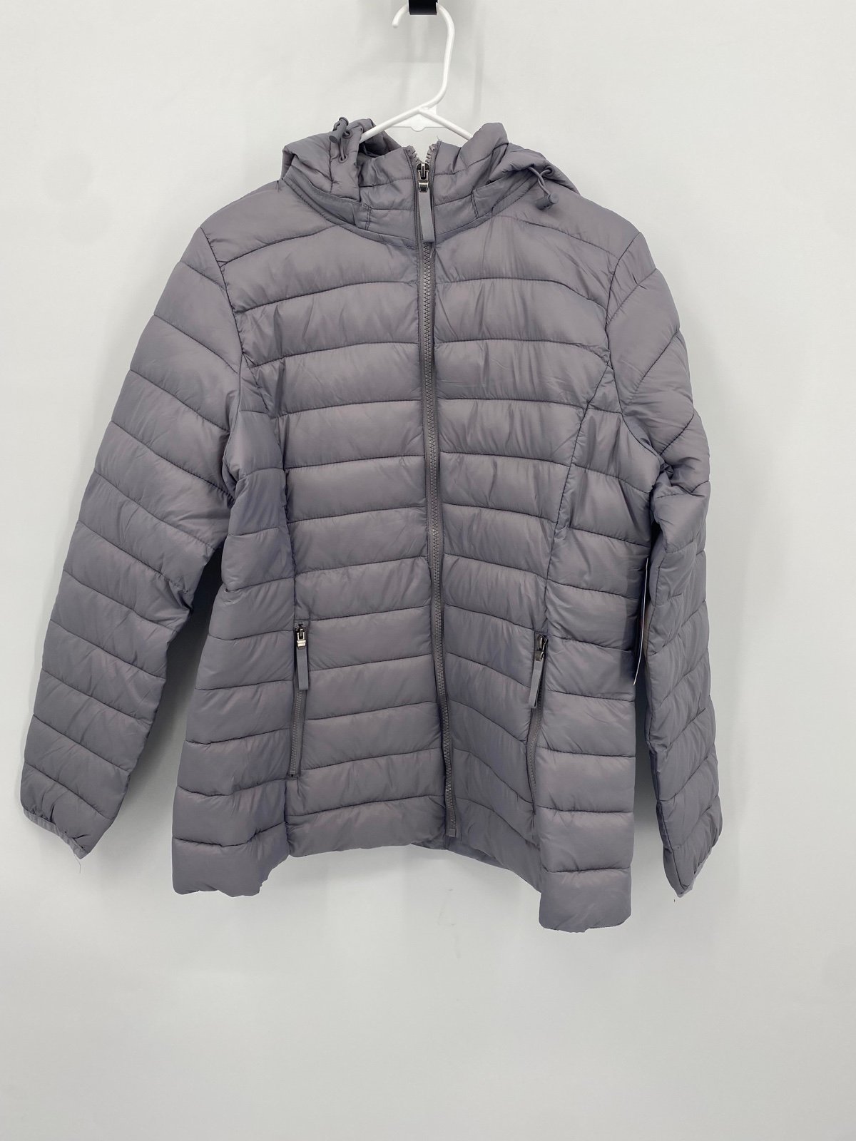 St.John's Bay white winter hoodie women jacket size MEDIUM