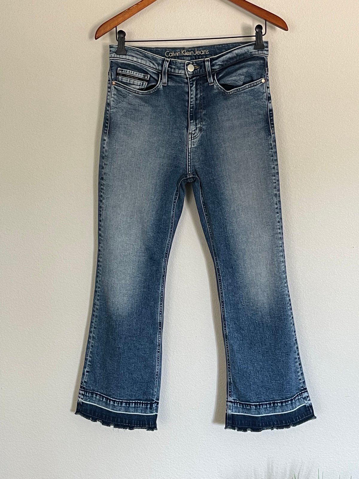 Calvin Klein Flare Cropped High Rise Jeans, Sz 29