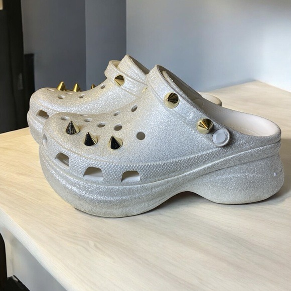 Crocs Classic Bae Glitter Stud Clog White RARE Women's Size 9